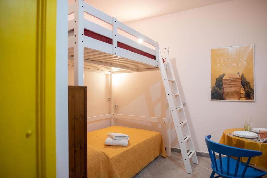 Casetta Tortina B&B เนเปิลส์ ภายนอก รูปภาพ