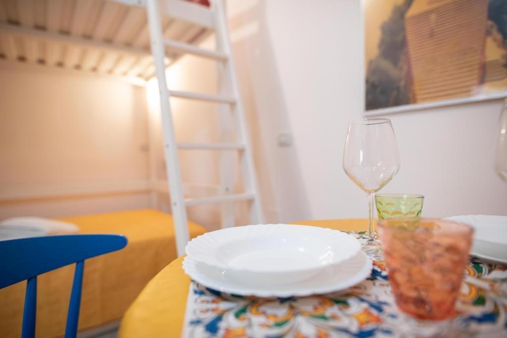 Casetta Tortina B&B เนเปิลส์ ภายนอก รูปภาพ